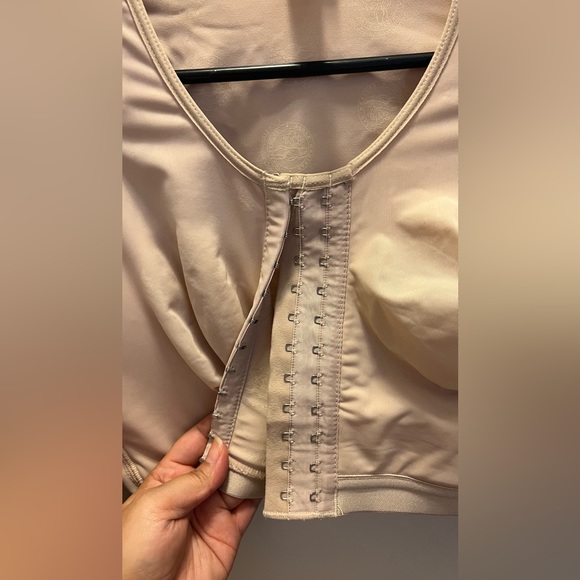 Colombian Top Shaper Size XL New without tag removed - Picture 2 of 5